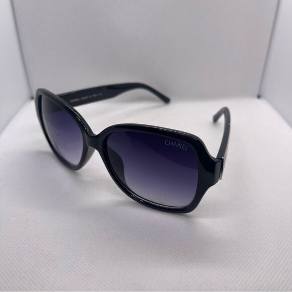 Chanel Women’s Oversized Polarized Square CC Monogram Sunglasses - Picture 7 of 13